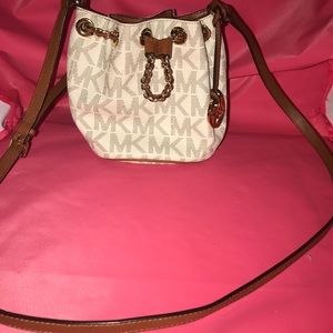 Michael Kors Crossbody